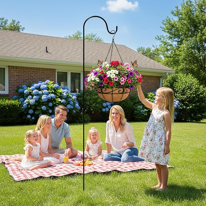 Outdoor Metal Hanging Planters Basket (2pack, 12 inch) Hanging Baskets for Plants Chain Round Wire Plant Holder with Coco Fiber Liners for Garden, Patio, Deck, Porch(Flower Border)